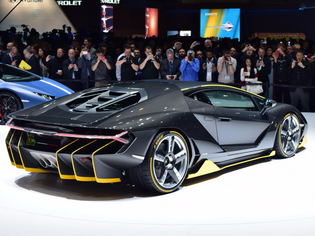 Концепт стильного Lamborghini Ankonian